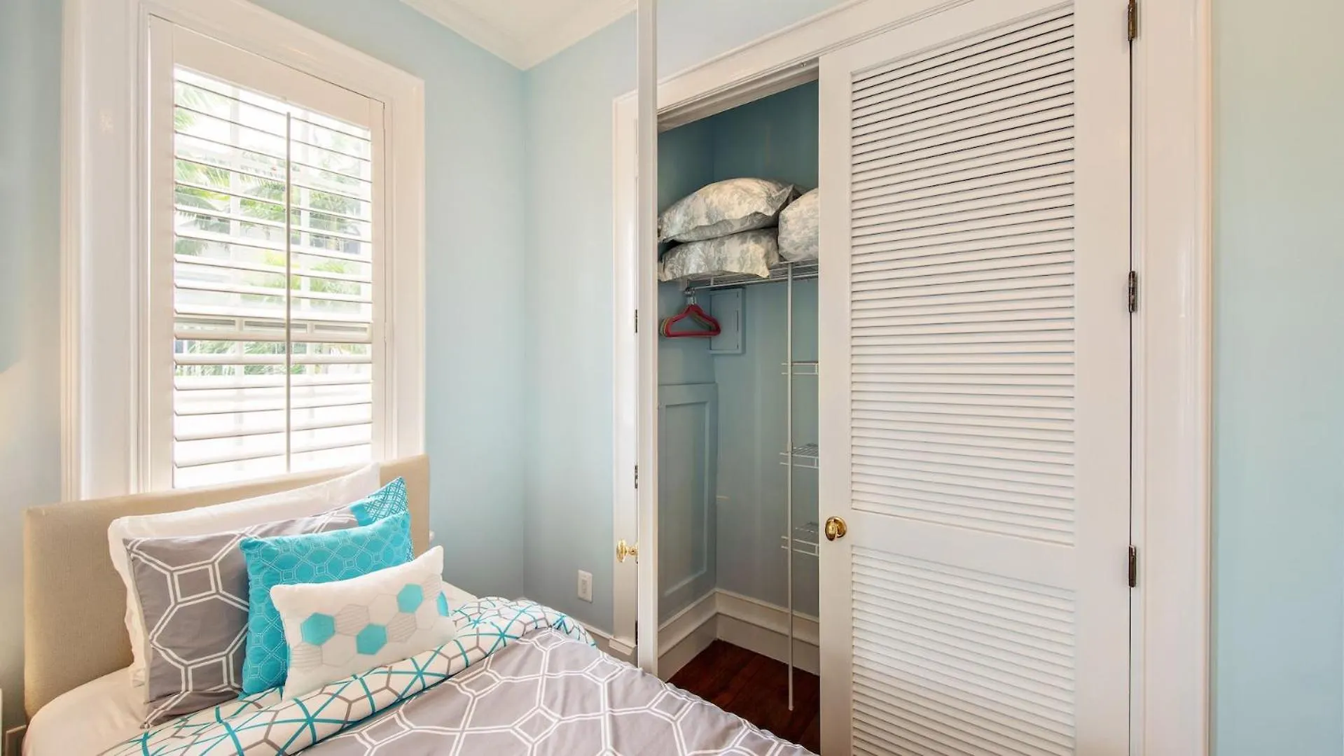 Noonas Mansion By Last Key Realty Key West Holiday home