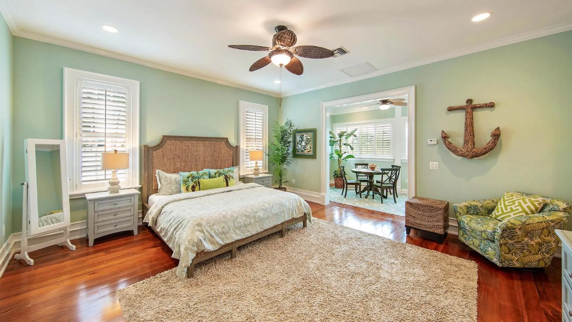 Noonas Mansion By Last Key Realty Key West